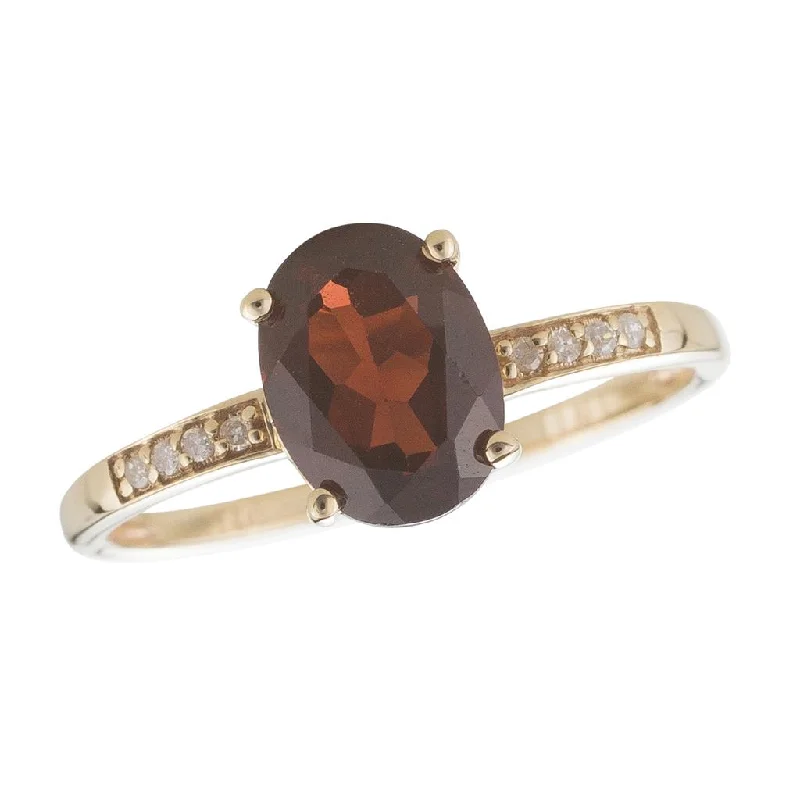 women’s engagement rings with radiant diamonds and sapphires-January Birthstone Rings: 14K Yellow Gold Diamond And Garnet Ring